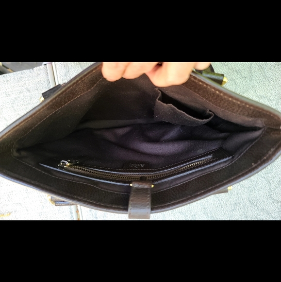 💗HOST PICK! Gucci tan logo AUTHENTIC medium handbag missing front lock - Picture 10 of 11